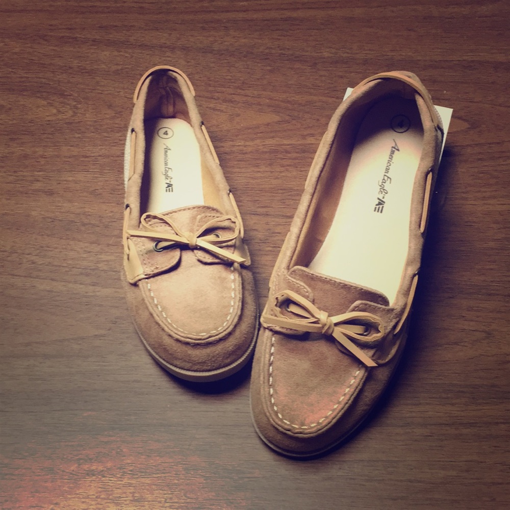 Girls boat shoes